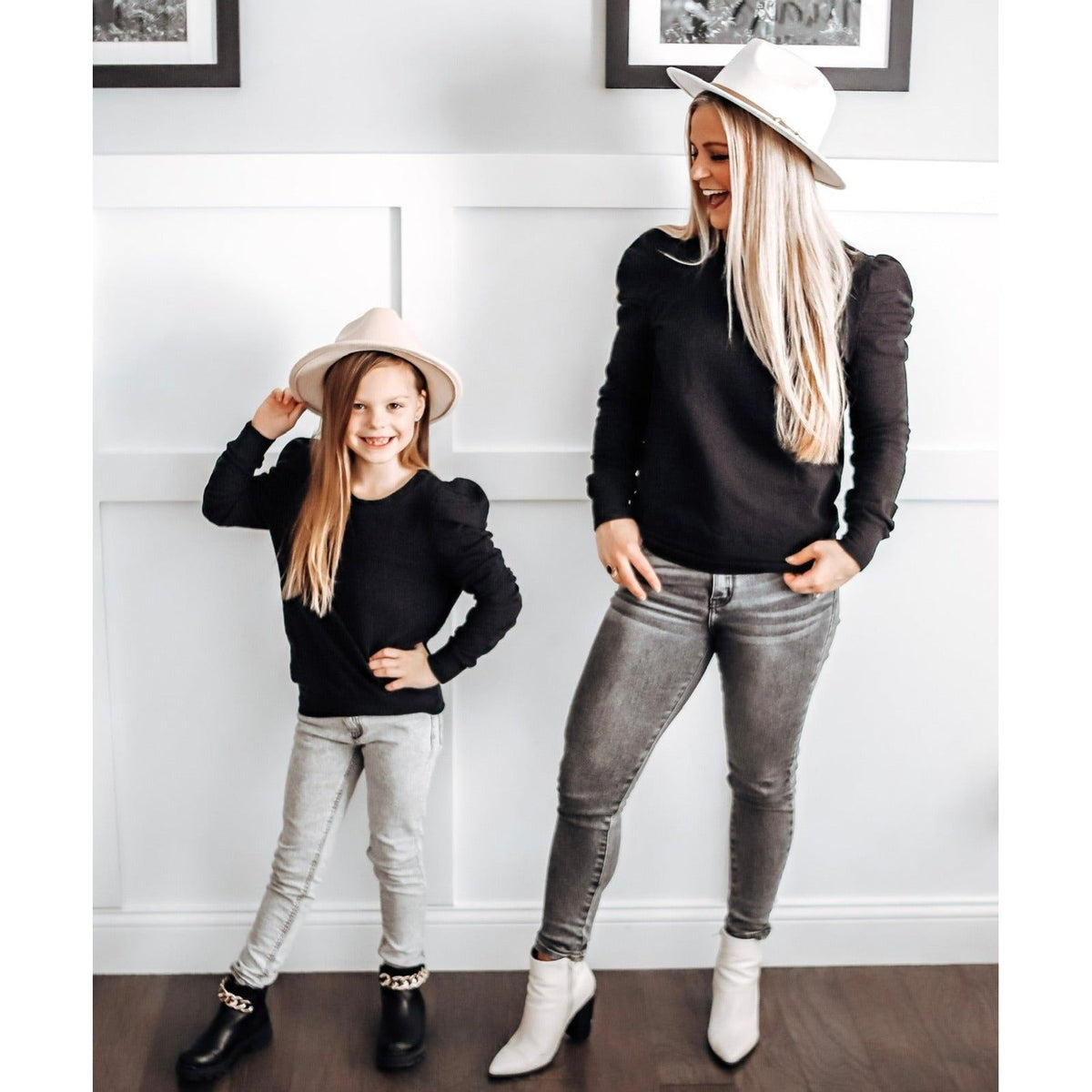 Black organic Jolie top by Be Mi Los Angeles, adult women’s casual top with a comfortable fit and stylish design.