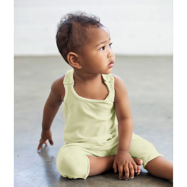 Be Mi Los Angeles butter yellow romper, lightweight and stylish, with a relaxed fit perfect for casual summer wear.