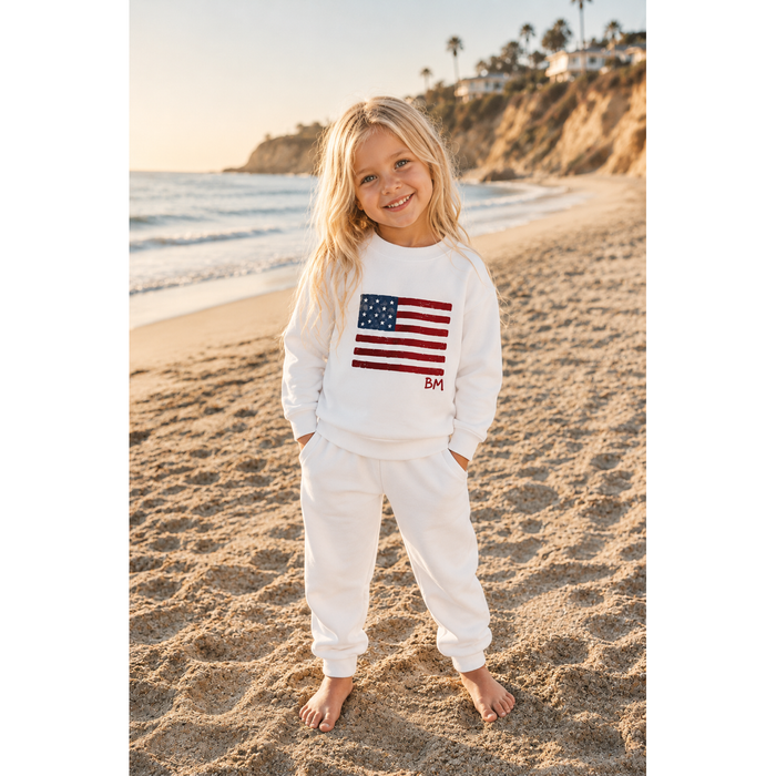 Be Mi Los Angeles Organic Cloud Flag white sweatshirt, soft pullover with cloud flag design, casual and comfortable for everyday wear.