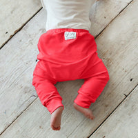 Little Benji Organic Baby Hoodie and Pants set by Be Mi Los Angeles, soft cotton hoodie and matching pants for infants.