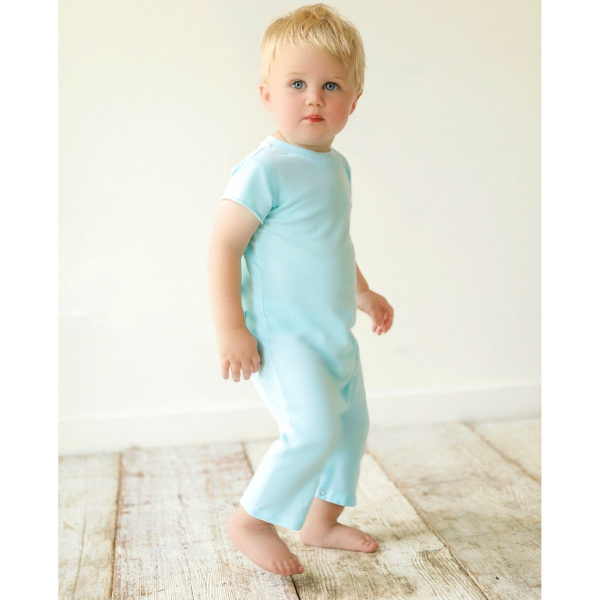 Be Mi Los Angeles Pocket Romper, stylish women's romper with pocket details, shown in a thumbnail image.