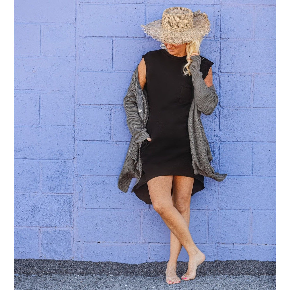 Be Mi Los Angeles Maya Tee Dress for adults, casual short-sleeve dress with a relaxed fit, perfect for everyday wear.