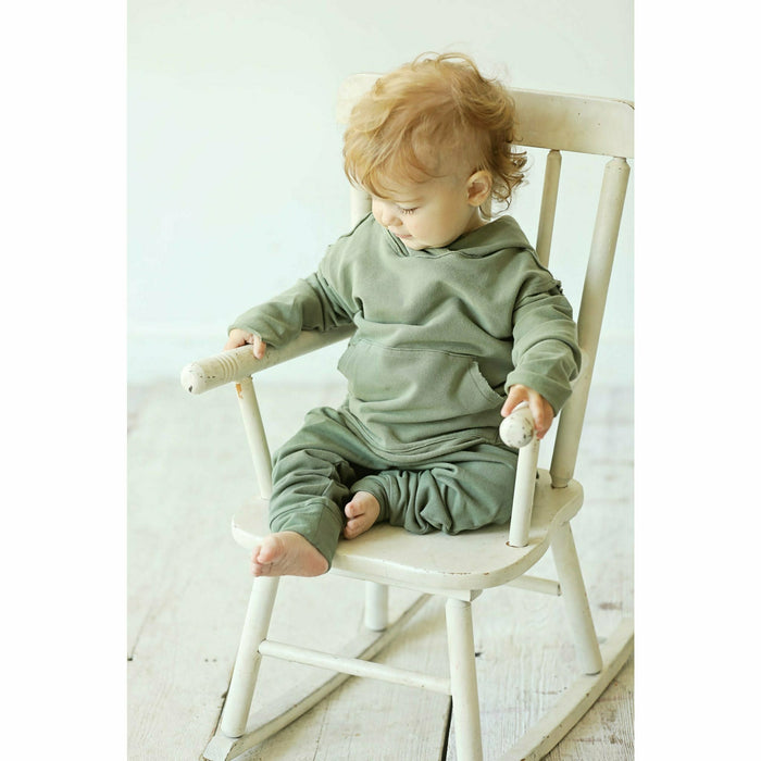 Organic Baby Malibu Pants in olive from Be Mi Los Angeles, soft cotton pants with a comfortable fit for infants.