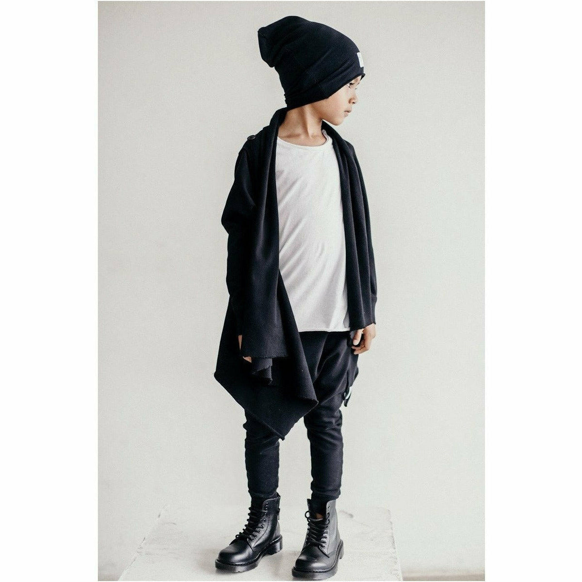 Organic oversized beanie by Be Mi Los Angeles, soft knit with a relaxed fit, shown in a cozy natural color.