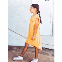 Be Mi Los Angeles Maya Tee Dress, casual short-sleeve dress with a relaxed fit, shown in a soft fabric with a simple design.