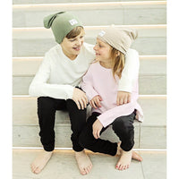 Be Mi Los Angeles organic V raw edge sweatshirt, stylish casual sweatshirt with raw edge detail in natural fabric.
