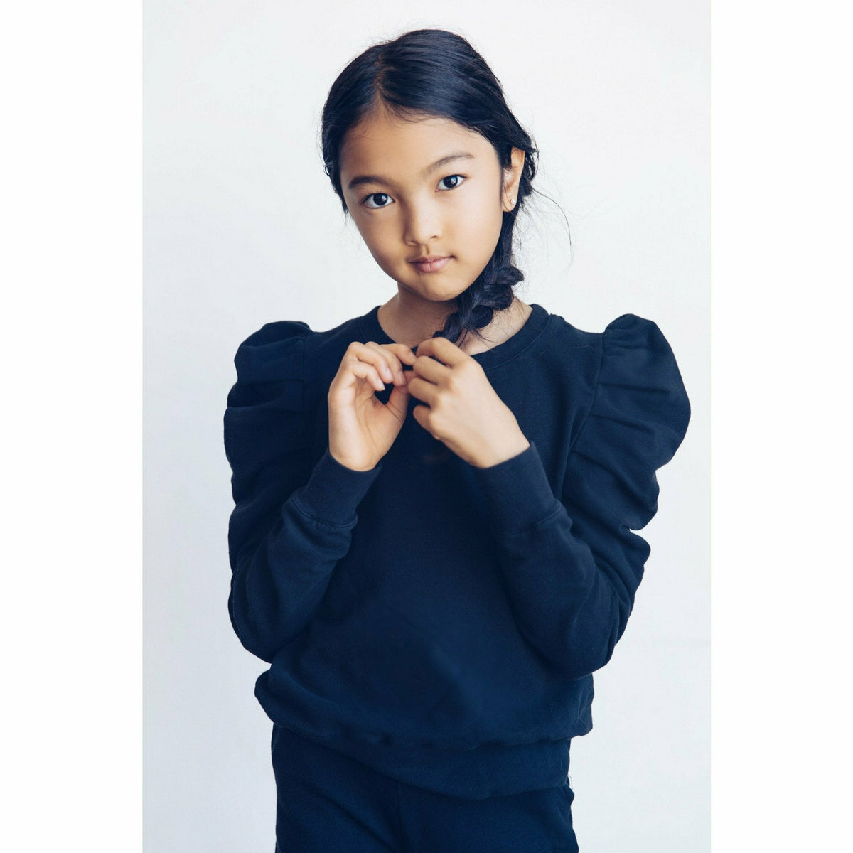 Organic Jolie Top by Be Mi Los Angeles, soft and breathable top made from organic fabric, displayed on a mannequin.
